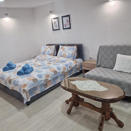 Zed Apartmani Leskovac Лесковац Екстериор снимка